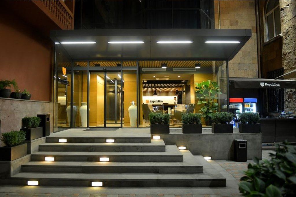 Republica Hotel Yerevan Exterior photo